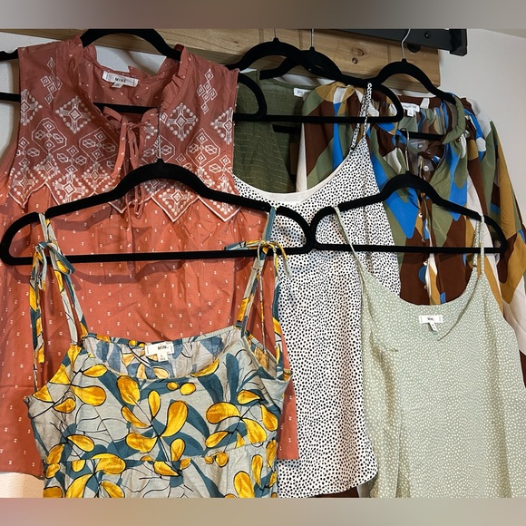 NEW TOPS. RANDOM SURPRISE PULLS. 3/$12 - Picture 2 of 3